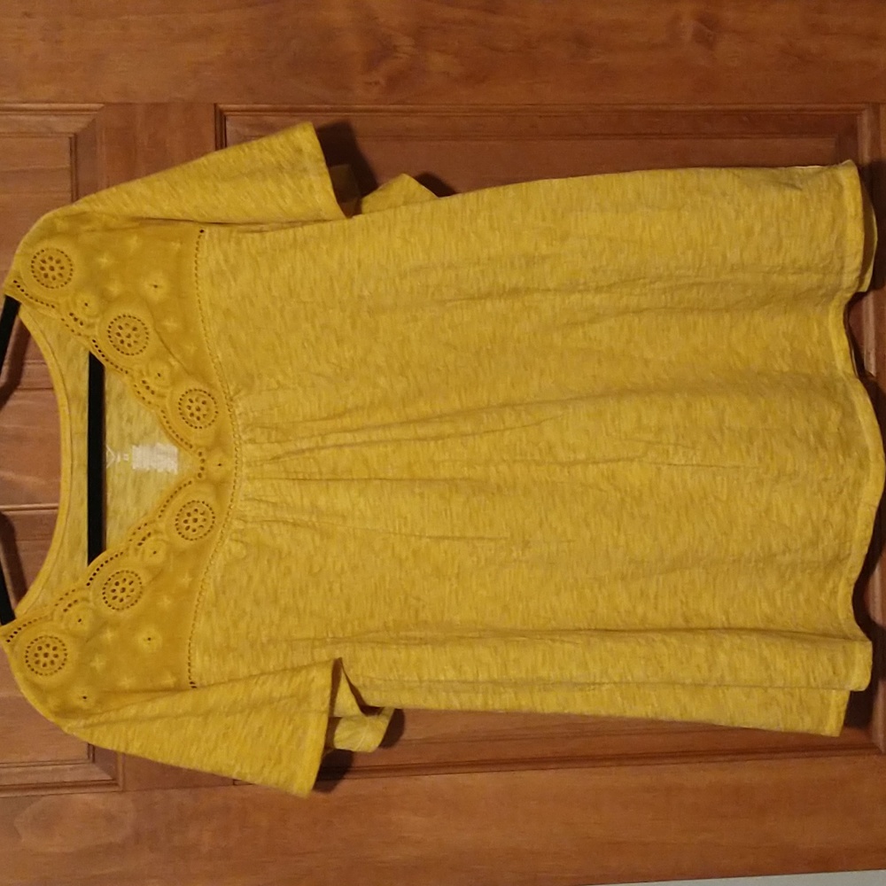 St John's Bay woman's size 2X capped sleeve v-neck cotton blend top